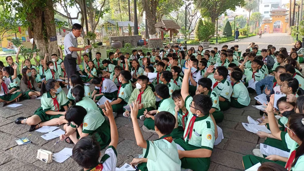 TPHCM: Triển khai biên soạn tài liệu giáo dục địa phương lớp 5, 9 và 12