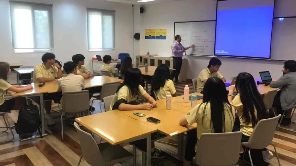 Trường THPT Quốc tế Mỹ tổ chức học tập trở lại ở tất cả khối lớp