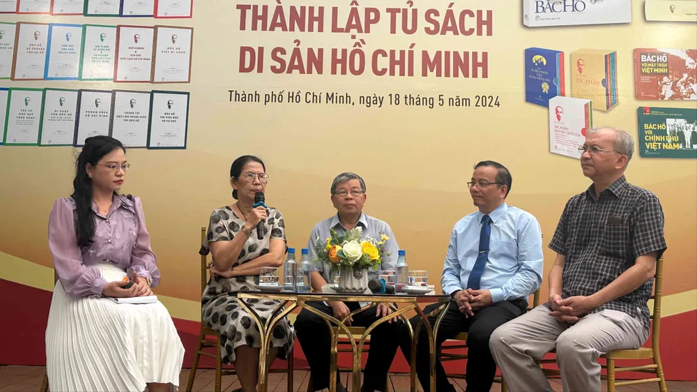 Hành trình 25 năm mang Di sản Hồ Chí Minh đến với cộng đồng