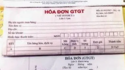 Khởi tố giám đốc cùng cấp dưới bán khống hóa đơn