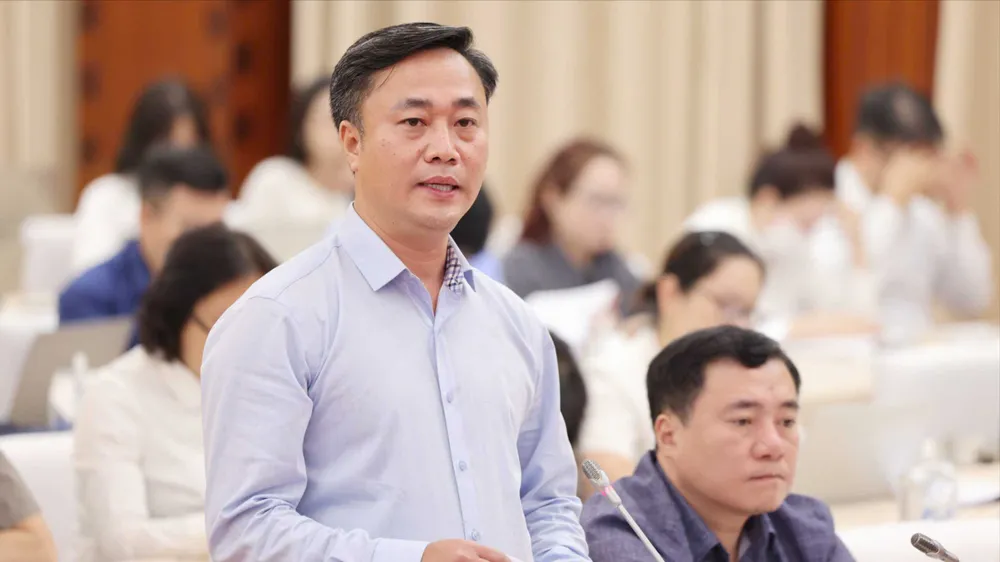 Giá nhà đất tăng cao, lãnh đạo Bộ Xây dựng nói gì?