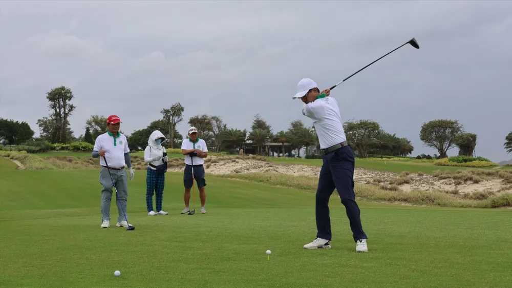 Hàng trăm golfer tham dự giải Vietnam Golf Festival