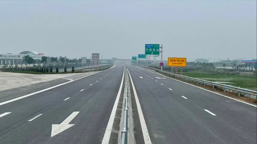 Ưu tiên đầu tư 29 dự án đường bộ quan trọng quốc gia trước năm 2030