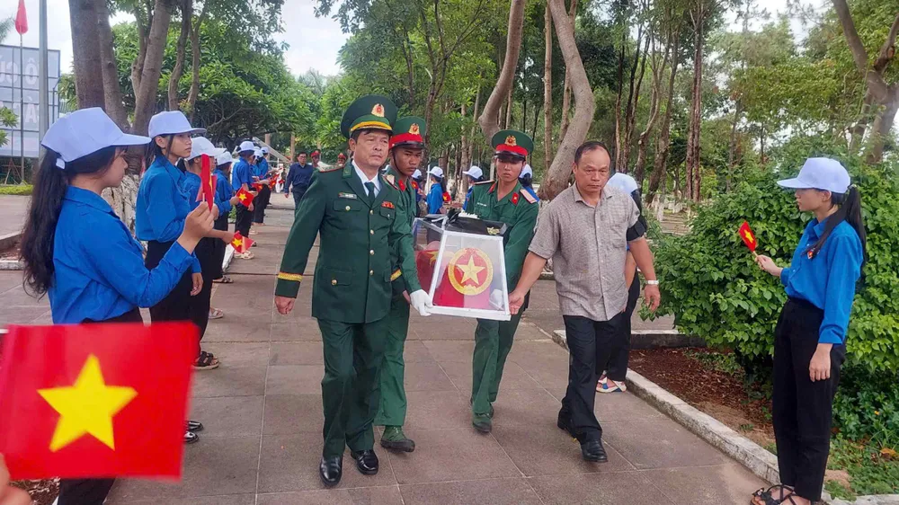 Gia Lai an táng, truy điệu 23 hài cốt liệt sĩ