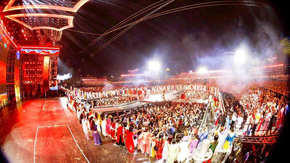 Sự kiện Concert Anh trai vượt ngàn chông gai thu hút hàng chục ngàn khán giả với khâu tổ chức theo quy chuẩn quốc tế