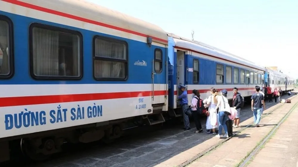Ngày mai (20-9) sẽ mở bán rộng rãi vé tàu Tết Bính Ngọ 2026