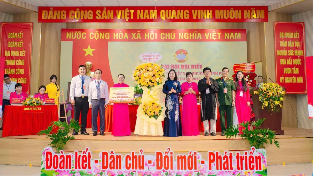 Ủy ban MTTQ Việt Nam phường Bình Phú: Phát huy hơn nữa sức mạnh đại đoàn kết toàn dân tộc