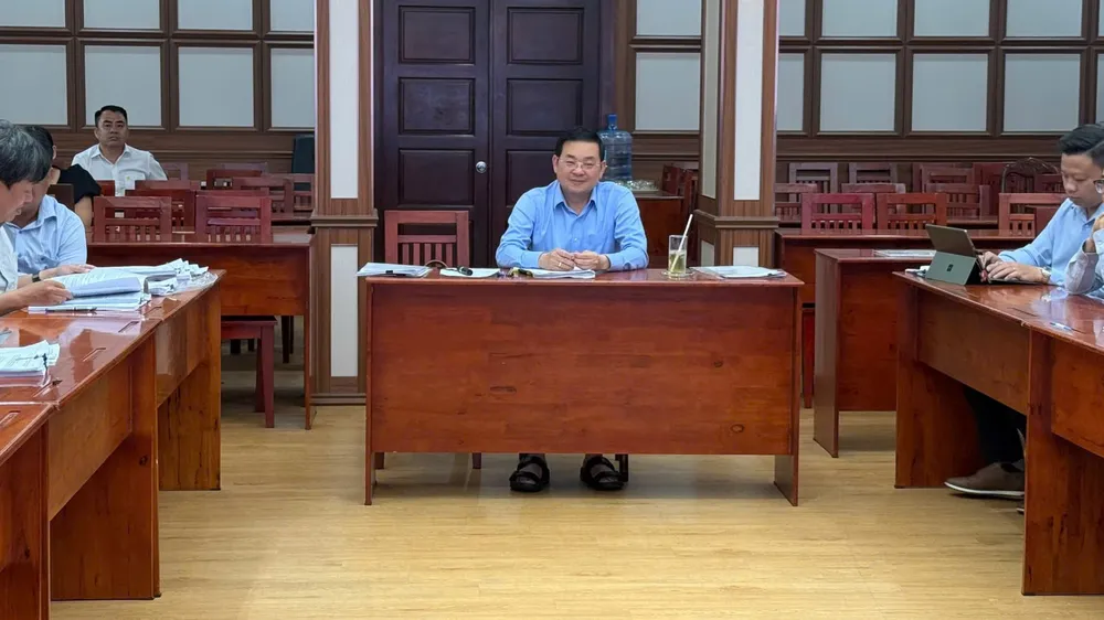 Buổi làm việc của Tổ Công tác 1645 ngày 30-10. Ảnh: THANH HIỀN