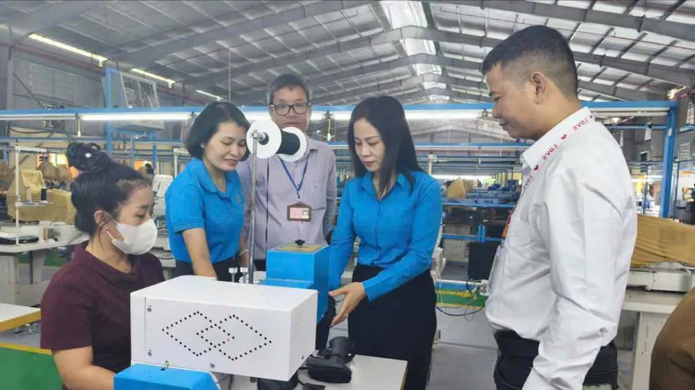 Nâng cao vai trò của tổ chức công đoàn trong xây dựng giai cấp công nhân hiện đại