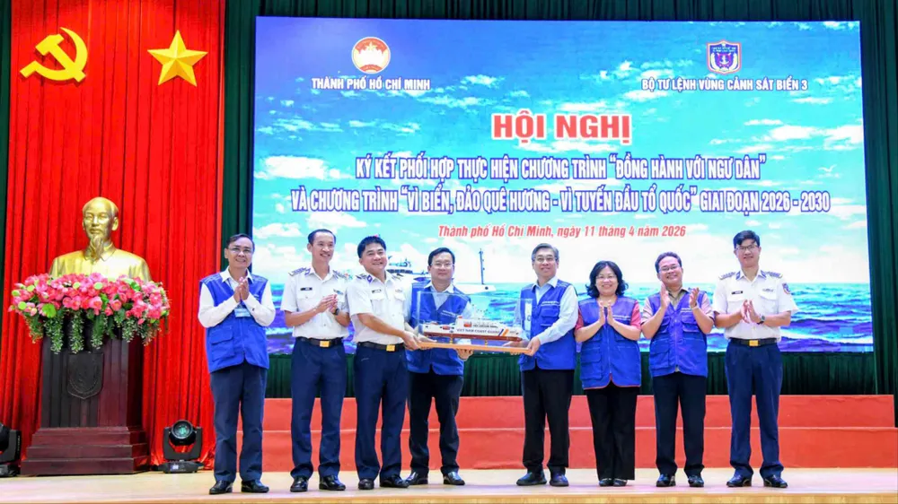 Ủy ban MTTQ Việt Nam TPHCM và Bộ Tư lệnh Vùng Cảnh sát biển 3 ký kết chương trình phối hợp giai đoạn 2026-2030