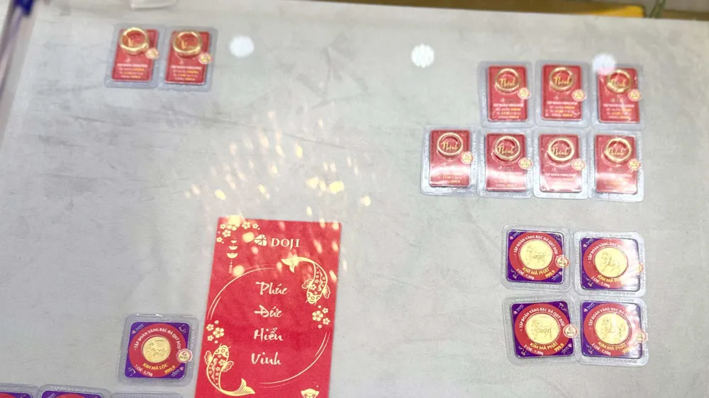 Chiều 14-7: Giá vàng thu hẹp đà giảm so với buổi sáng
