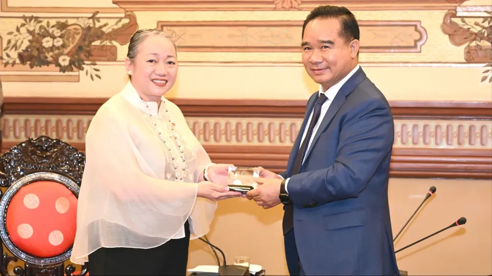 Tăng cường hợp tác kinh tế, văn hóa giữa TPHCM và Philippines