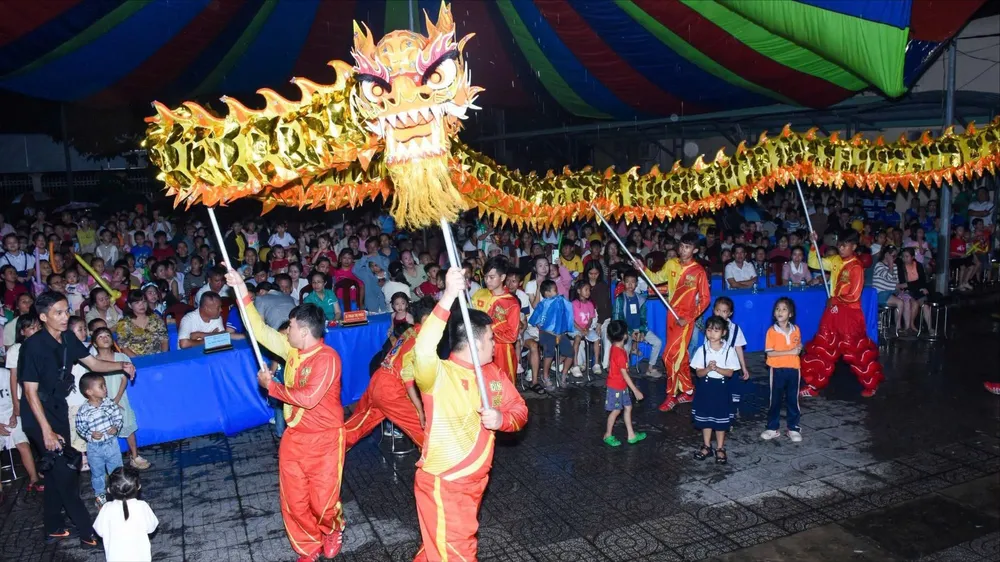 Nhiều phường, xã tổ chức vui trung thu cho thiếu nhi