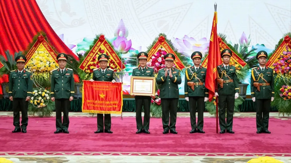 Cục Tuyên huấn đón nhận danh hiệu Anh hùng Lực lượng vũ trang nhân dân