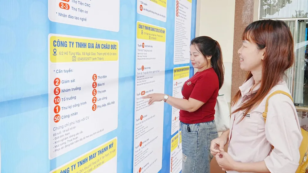Xã Kim Long tổ chức ngày hội việc làm, kết nối cung - cầu lao động