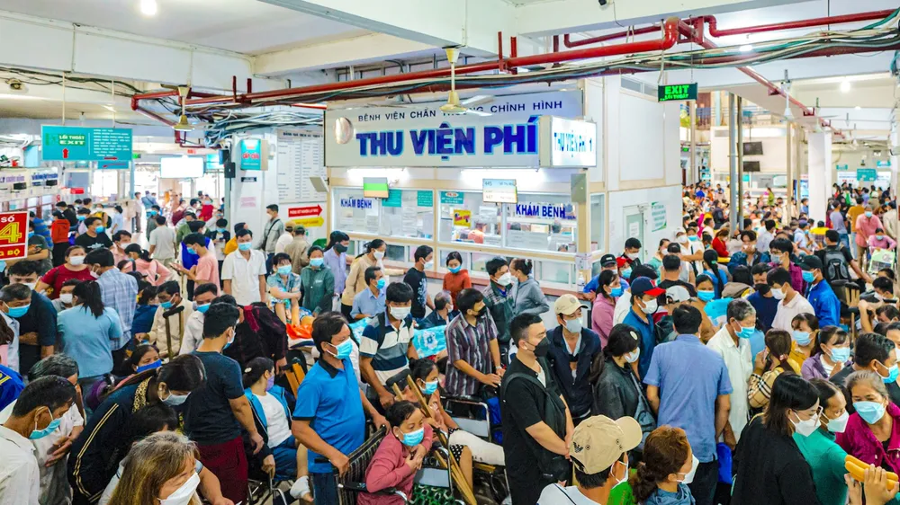 Nhiều bệnh nhân lao cột sống được phát hiện ở giai đoạn muộn