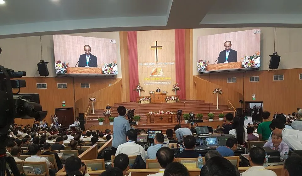 Quang cảnh phiên khai mạc đại hội