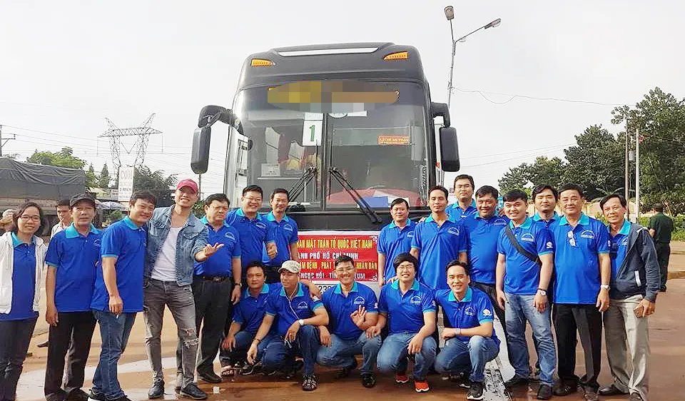 Thăm, tặng quà, giao lưu với đồng bào, chiến sĩ tuyến biên giới Việt Nam - Campuchia 