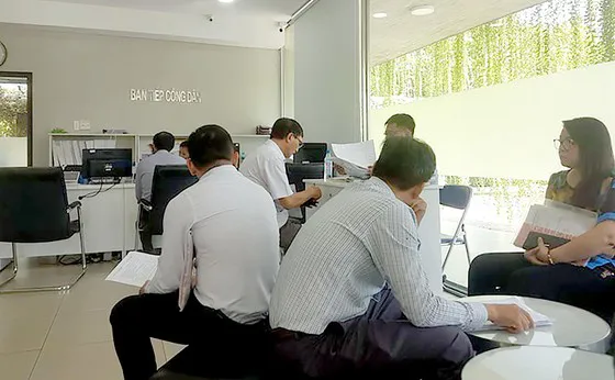 Vắng trực lãnh đạo không lý do, 2 chủ tịch phường ở quận 3 bị nghiêm khắc phê bình