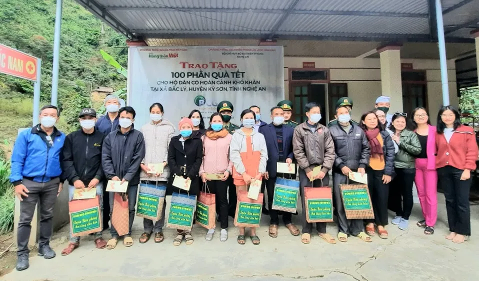 Nhiều hoạt động nghĩa tình biên giới tại tỉnh Nghệ An
