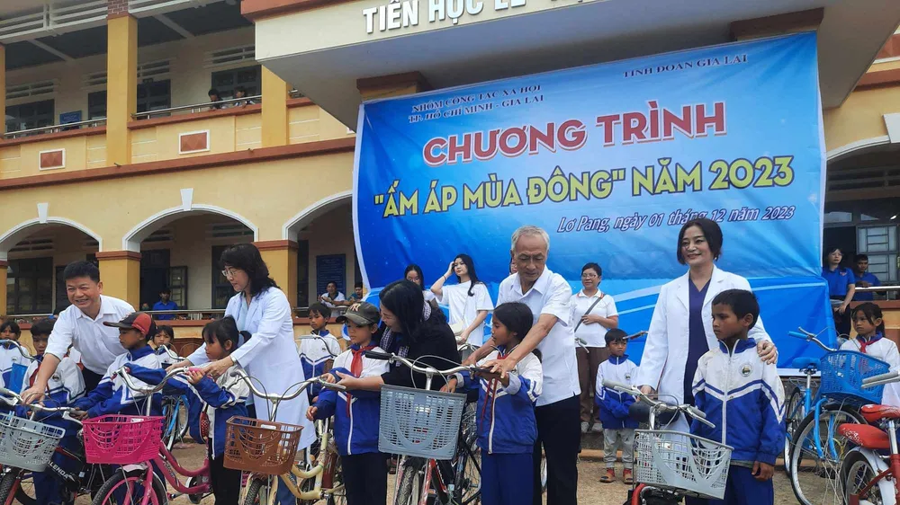 Chương trình Ấm áp mùa đông hỗ trợ đồng bào dân tộc tỉnh Gia Lai hơn 13 tỷ đồng