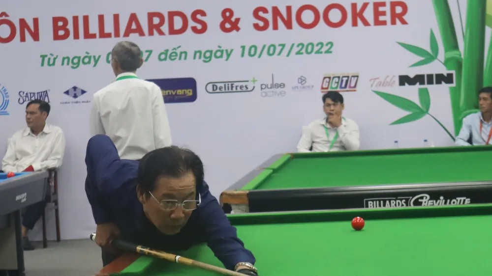 Môn billiards và snooker Đại hội TDTT TPHCM có 154 tay cơ đến từ 12 đơn vị quận, huyện tranh tài. Ảnh: NGUYỄN ANH