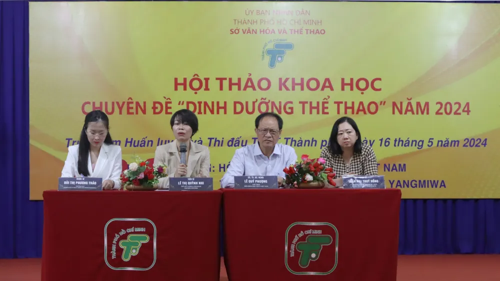 Nhiều thông tin về dinh dưỡng thể thao đã được đưa ra tại buổi hội thảo. Ảnh: THANH TÙNG