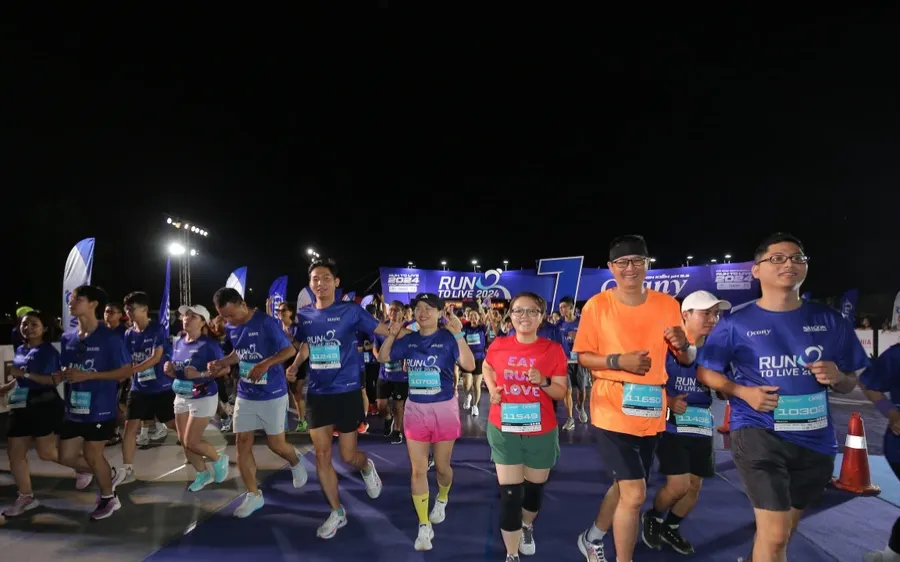 Run To Live mùa 2-2025 thu hút 10.000 VĐV tham dự. Ảnh: DŨNG PHƯƠNG 