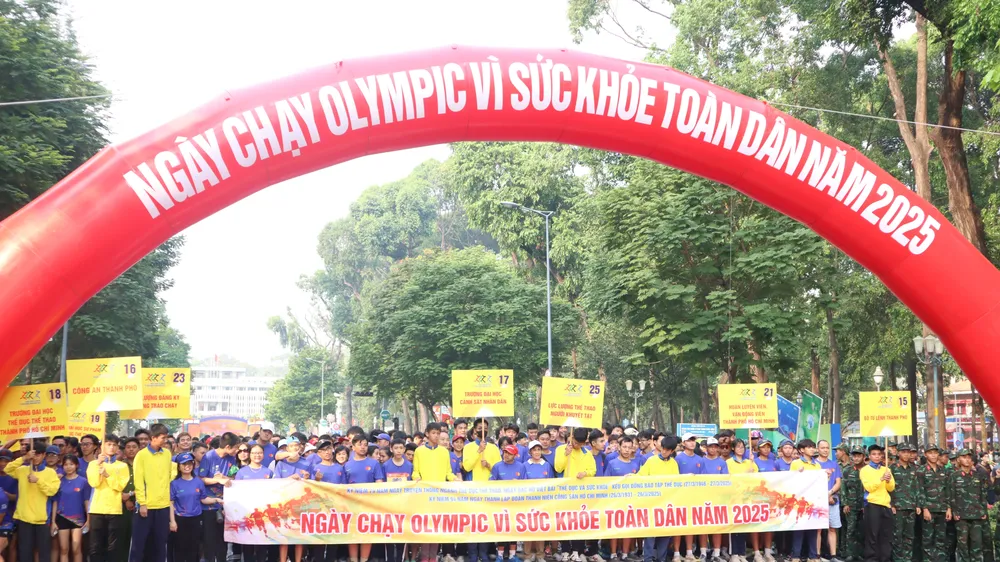 Sôi nổi Ngày chạy Olympic vì sức khỏe toàn dân tại TPHCM