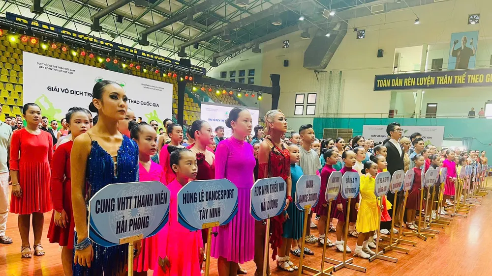Khởi tranh giải vô địch trẻ và Cúp Khiêu vũ thể thao toàn quốc 2025