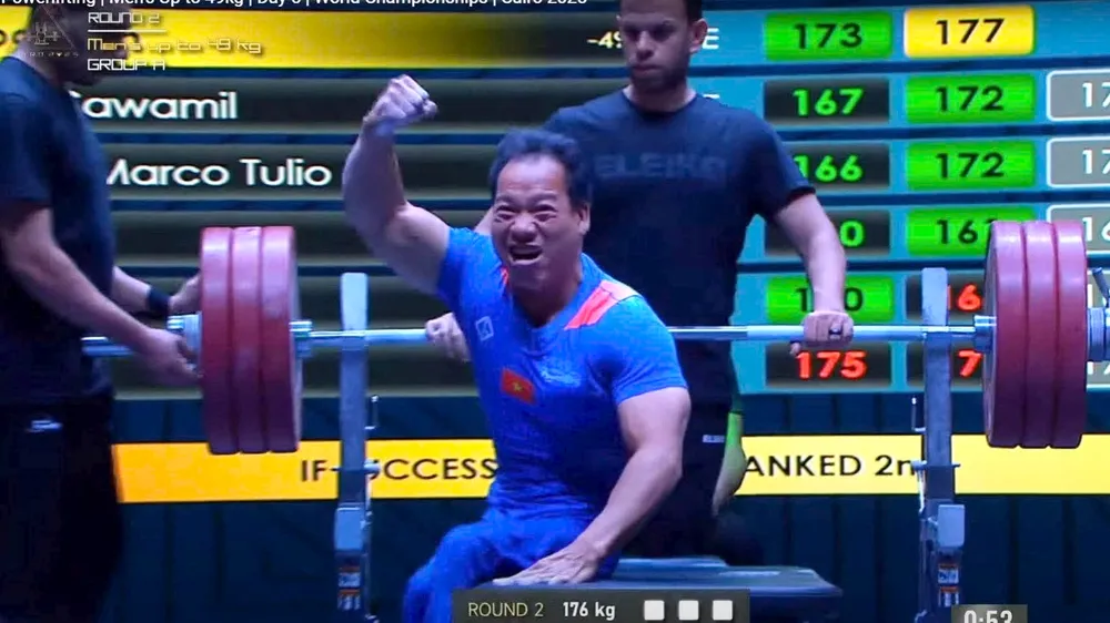 Lê Văn Công dự tranh hạng cân 49kg nam giải Vô địch cử tạ người khuyết tật thế giới 2025