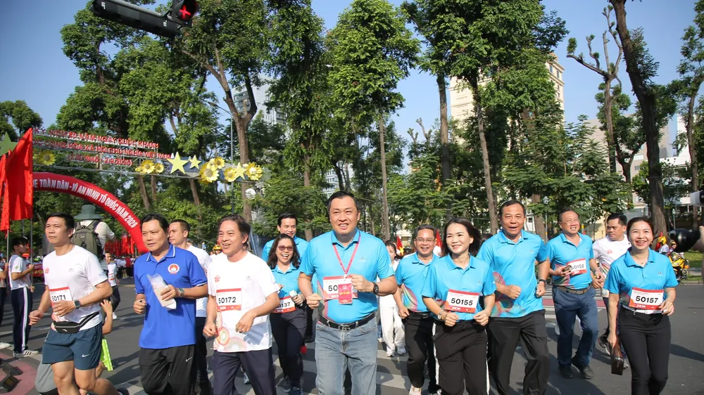 TPHCM: Hơn 6.000 người hưởng ứng Ngày chạy Olympic 2026