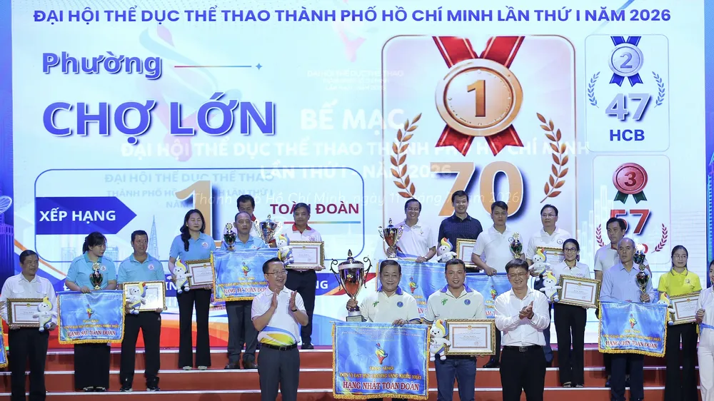 Đơn vị phường Chợ Lớn đứng nhất bảng tổng sắp huy chương Đại hội TDTT TPHCM 2026. Ảnh: DŨNG PHƯƠNG 