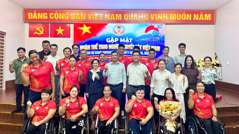 Buổi gặp mặt động viên tinh thần Đoàn Thể thao Người khuyết tật Việt Nam dự Asian Para Games lần thứ 5. Ảnh: THANH TÙNG 