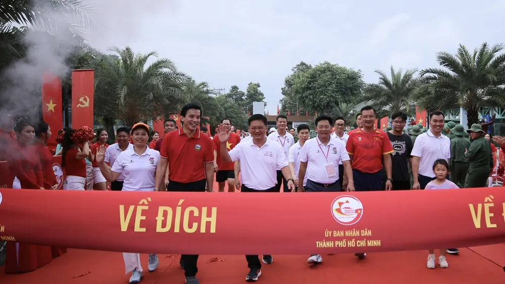 TPHCM: 13.500 người tham dự lễ phát động mỗi người dân lựa chọn môn thể thao tập luyện