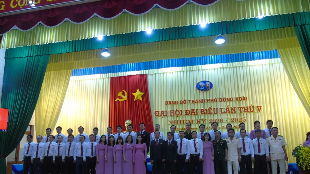 Đồng chí Tôn Ngọc Hạnh tái đắc cử Bí thư Thành ủy Đồng Xoài