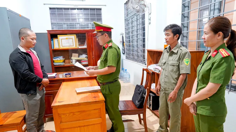 Vụ bé gái 7 tuổi bị bạo hành, Chủ tịch UBND tỉnh Bình Phước chỉ đạo khẩn