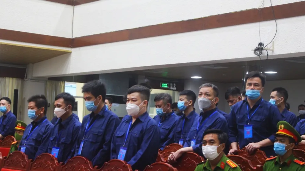 Xét xử đường dây buôn xăng lậu trị giá 2.900 tỷ đồng: Các bị cáo đồng loạt xin giảm án