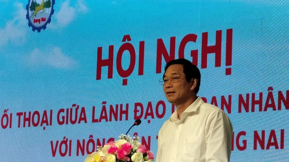 Phó Chủ tịch UBND tỉnh Đồng Nai Võ Văn Phi phát biểu tại hội nghị