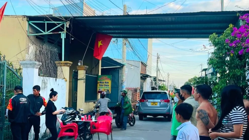 Giận vợ, chồng nhẫn tâm sát hại con