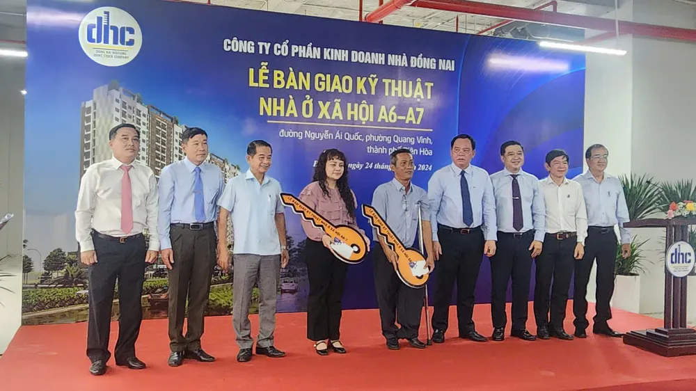 Đồng Nai: Bàn giao kỹ thuật Dự án nhà ở xã hội A6- A7