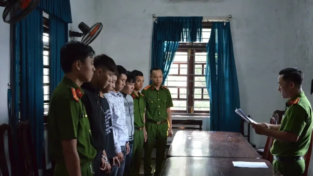 Các đối tượng tại cơ quan điều tra