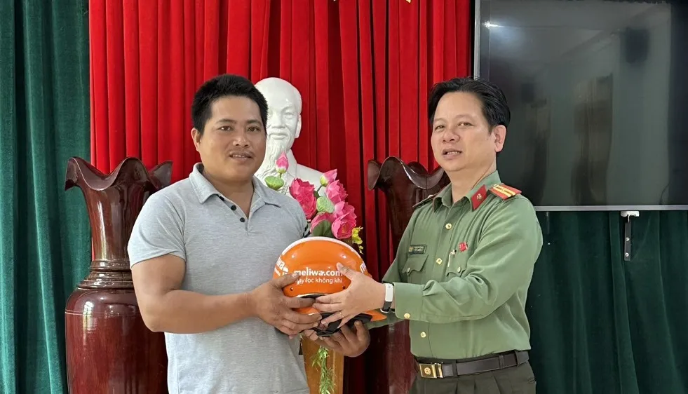 Thanh niên dũng cảm cứu 4 người trong gia đình bị đuối nước