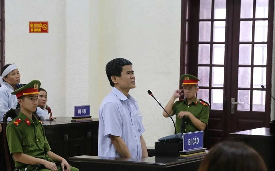 Lãnh án 13 năm tù vì đâm chết người khi hát karaoke