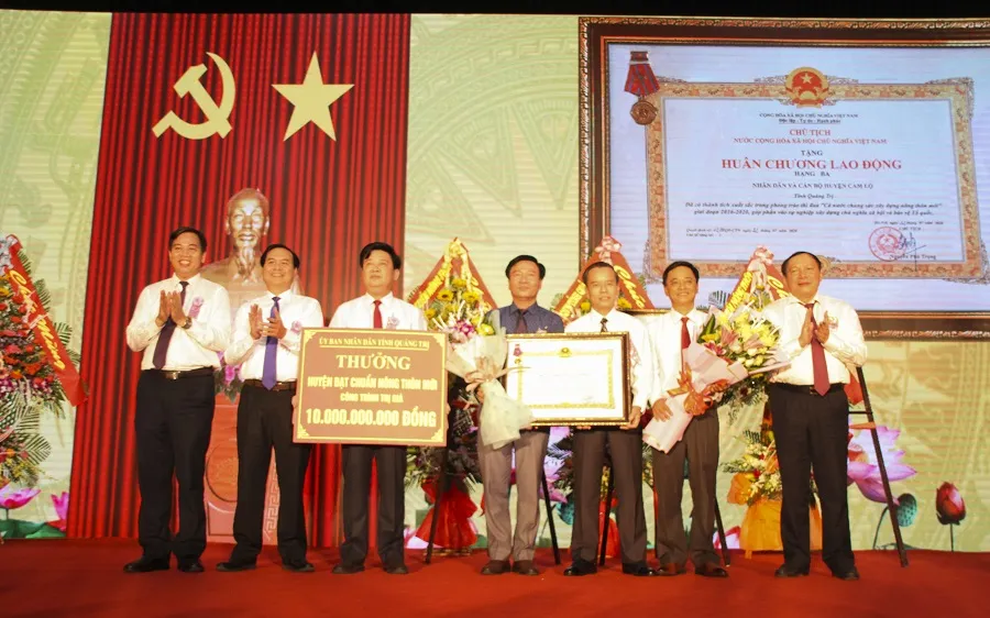 Huyện đầu tiên của tỉnh Quảng Trị đạt chuẩn Nông thôn mới