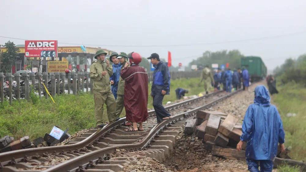 Các đơn vị chức năng đang khẩn trương khắc phục sự cố.