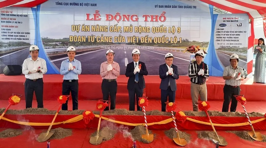 Hơn 440 tỷ đồng nâng cấp, mở rộng 13,8km Quốc lộ 9 