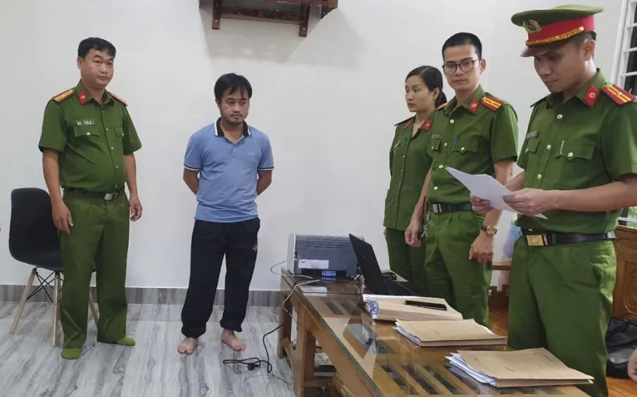 Khởi tố vụ án, bắt tạm giam 2 nhân viên CDC Quảng Trị về hành vi "Tham ô tài sản"