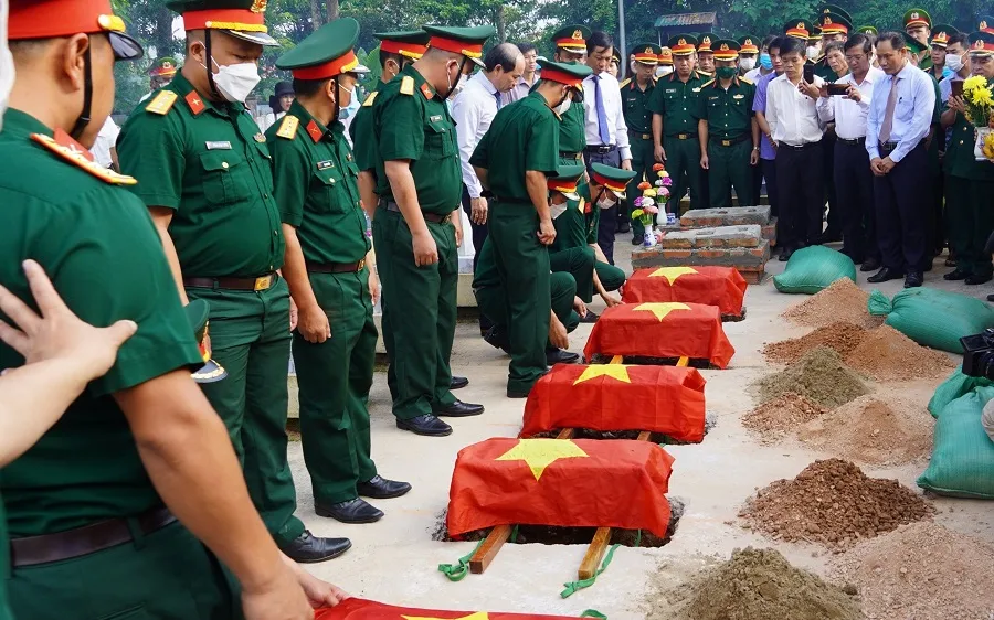 Quảng Trị, Bình Phước: Truy điệu và an táng hài cốt liệt sĩ 