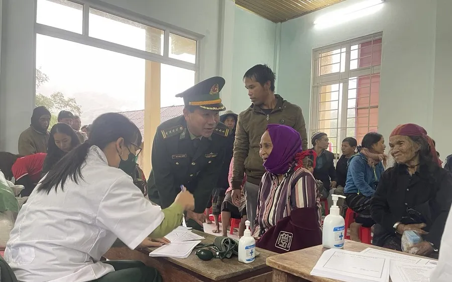 “Tết nhân ái - Xuân biên phòng ấm lòng dân bản” vùng biên Quảng Trị